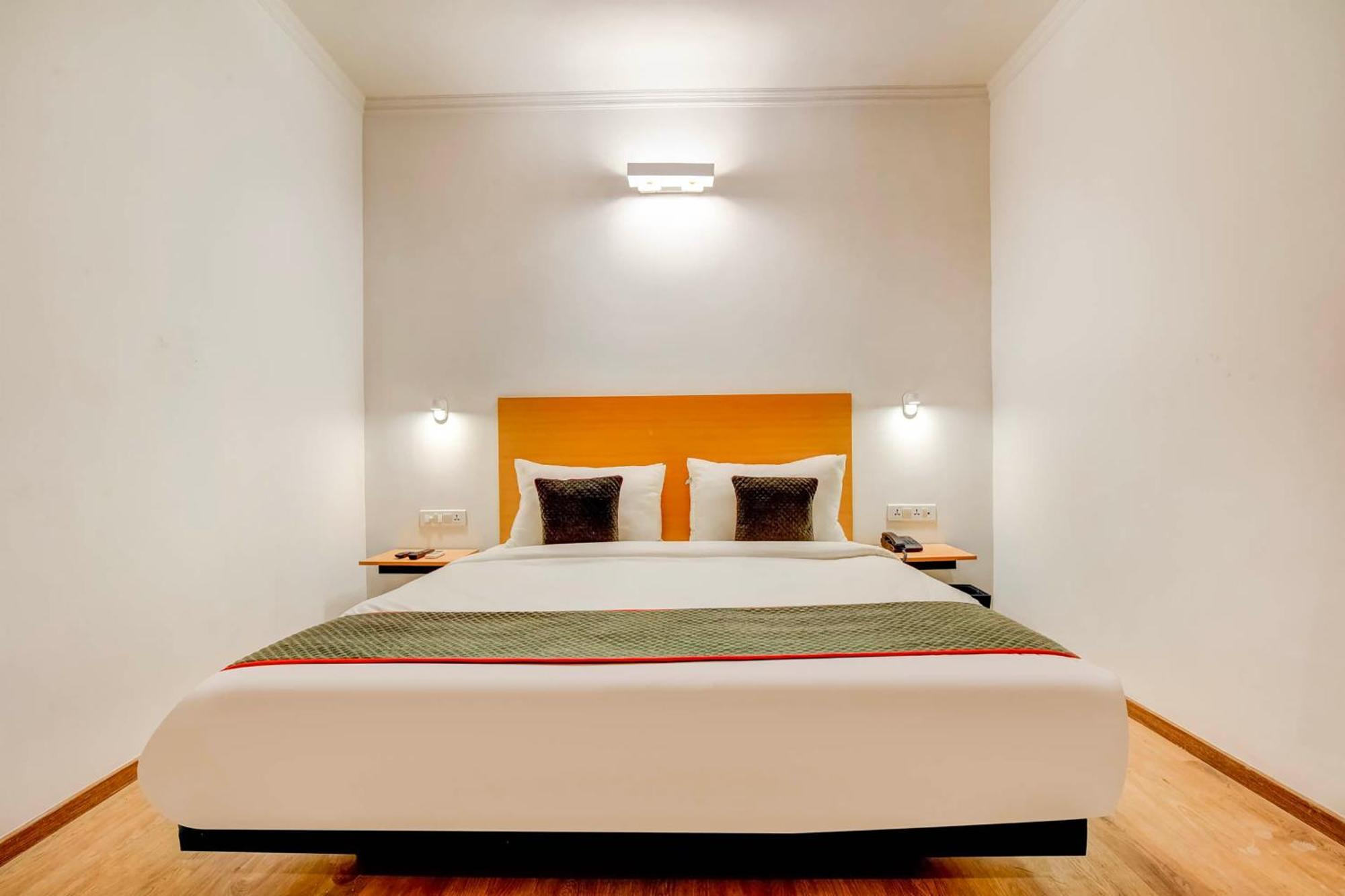 Collection O Singha Chowk Gurgaon Exterior foto